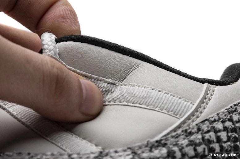 Light CD6846-002 11 Bone Retro Jordan Snake Low  1224